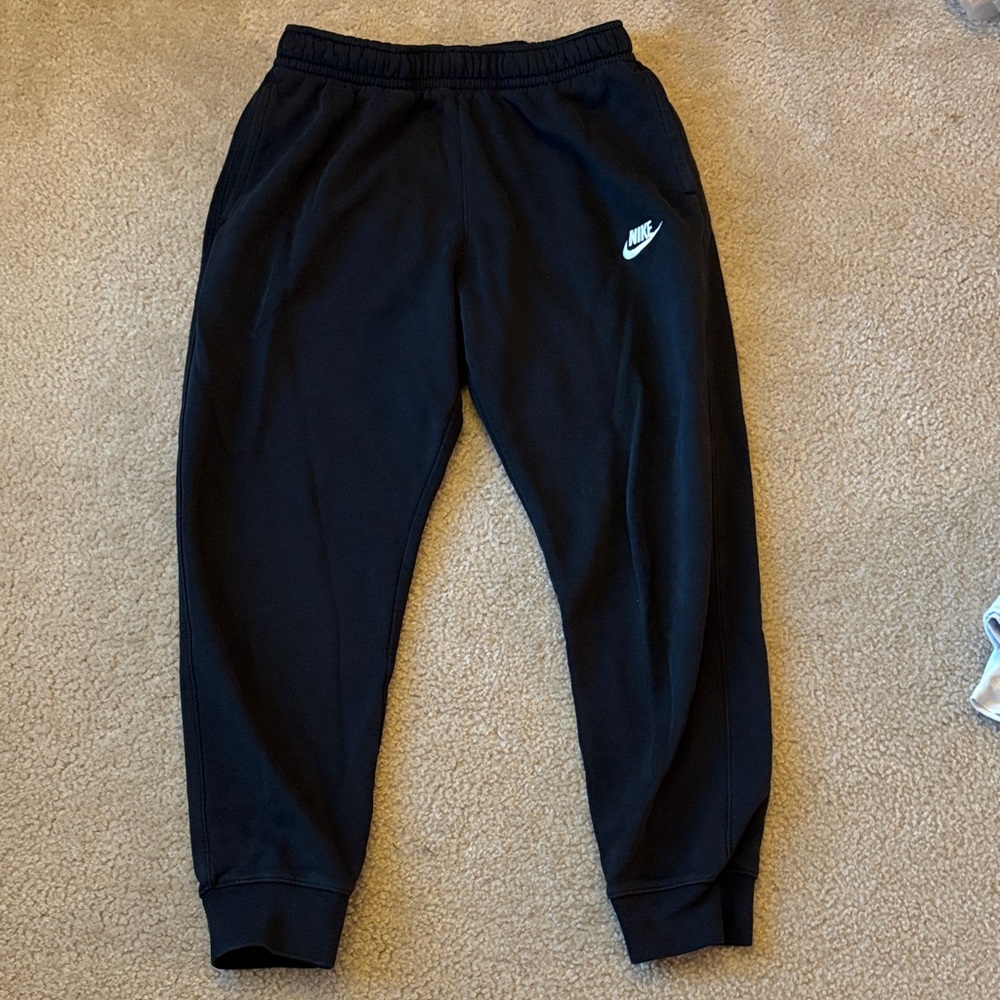 Nike men’s Black Sweatpants